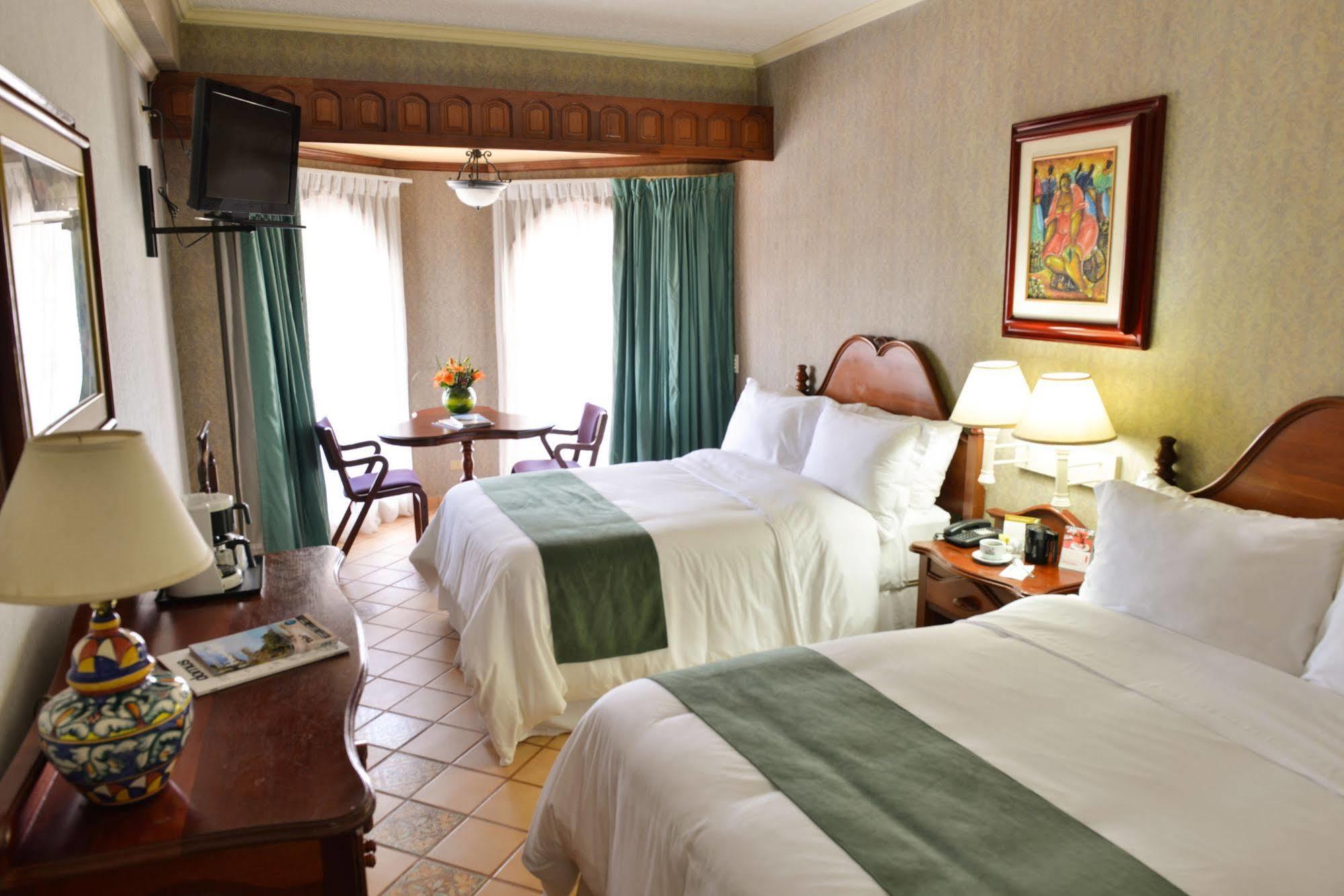 Hotel Plaza Del Libertador เตกูซิกัลปา ภายนอก รูปภาพ