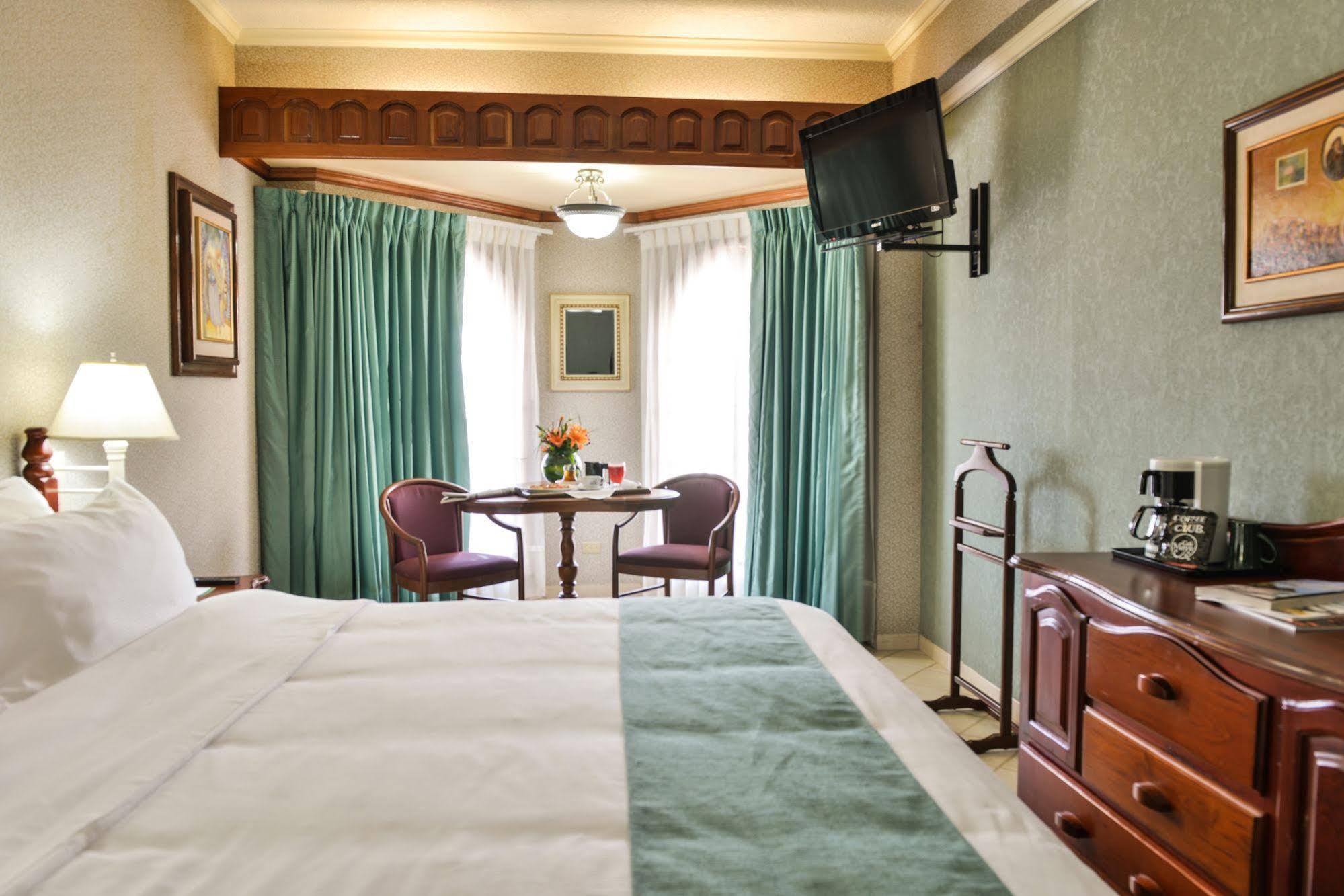 Hotel Plaza Del Libertador เตกูซิกัลปา ภายนอก รูปภาพ