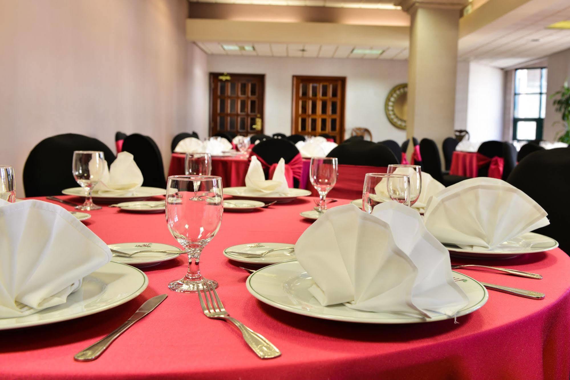 Hotel Plaza Del Libertador เตกูซิกัลปา ภายนอก รูปภาพ
